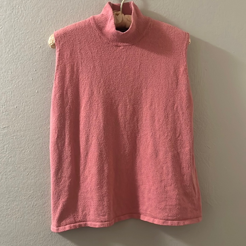 Soft pink silk noil shirt, turtleneck, sleeveless, “Terry Lewis”